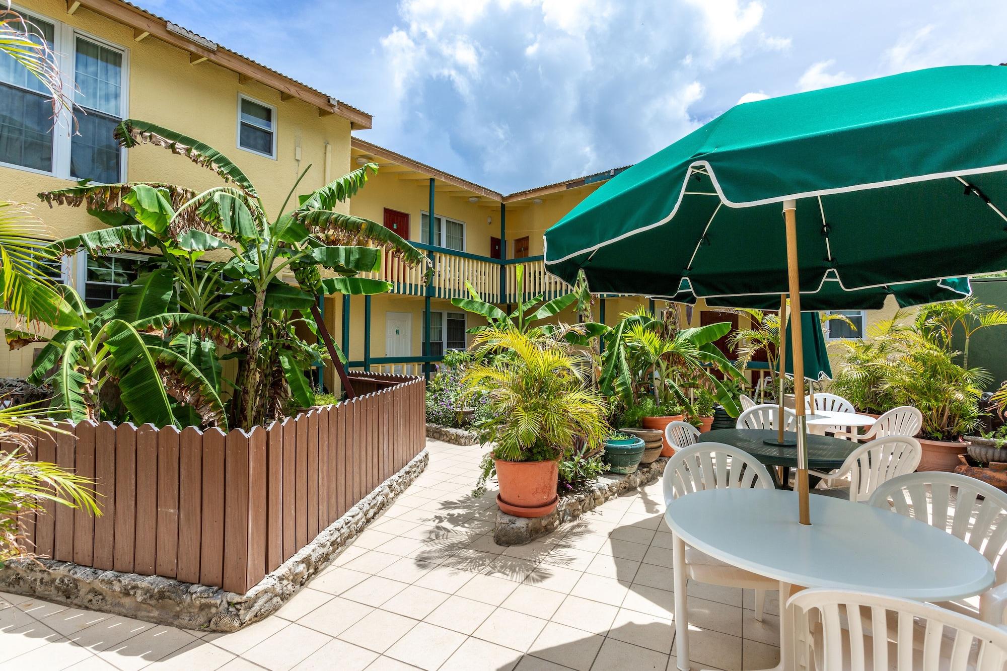 Sebastian'S On The Beach Hotel Freshwater Pond Екстер'єр фото
