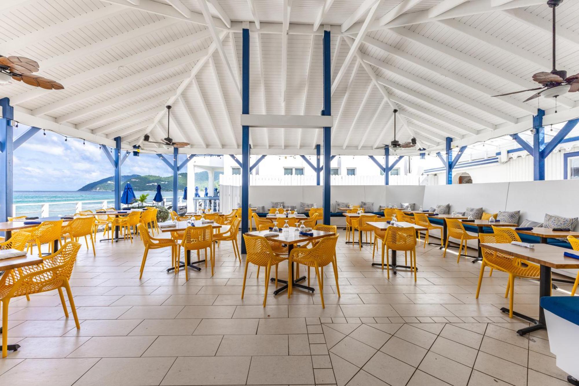 Sebastian'S On The Beach Hotel Freshwater Pond Екстер'єр фото